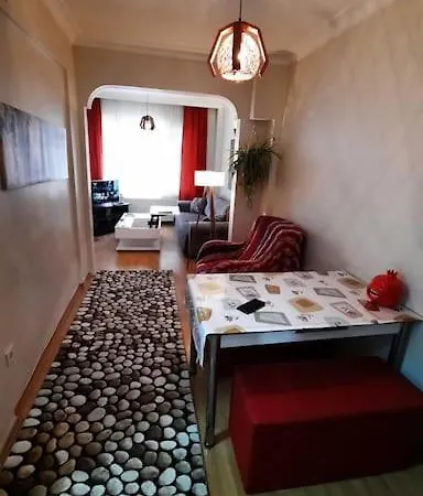 דירה Peaceful In Kadikoy איסטמבול